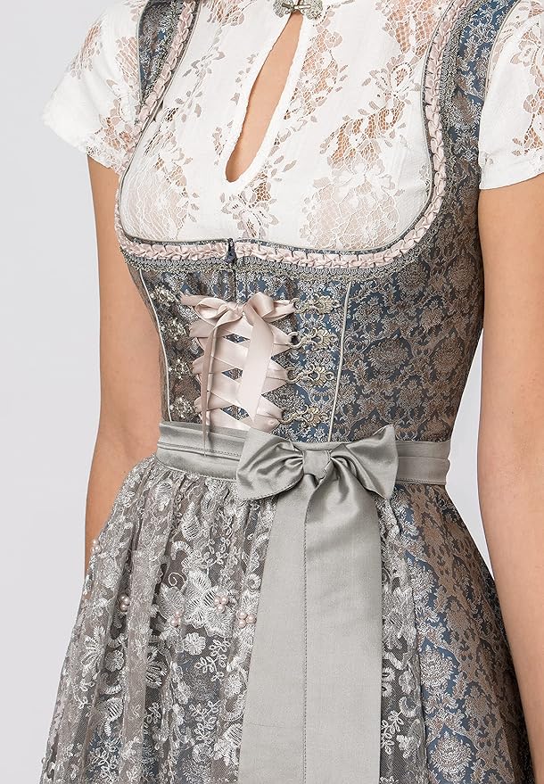 Dirndl Shanaya