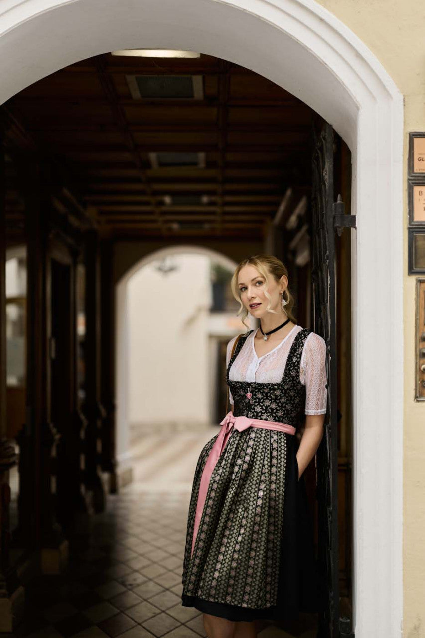 Dirndl Dalia