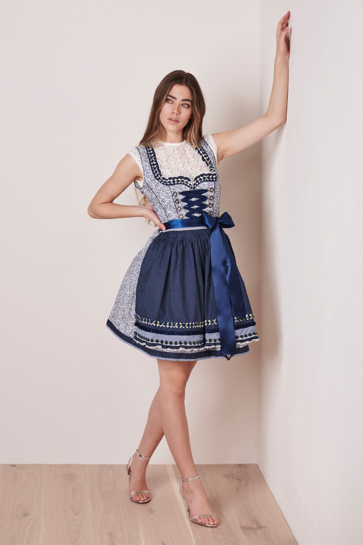 Dirndl - Dirndl Linora - Dirndl.com