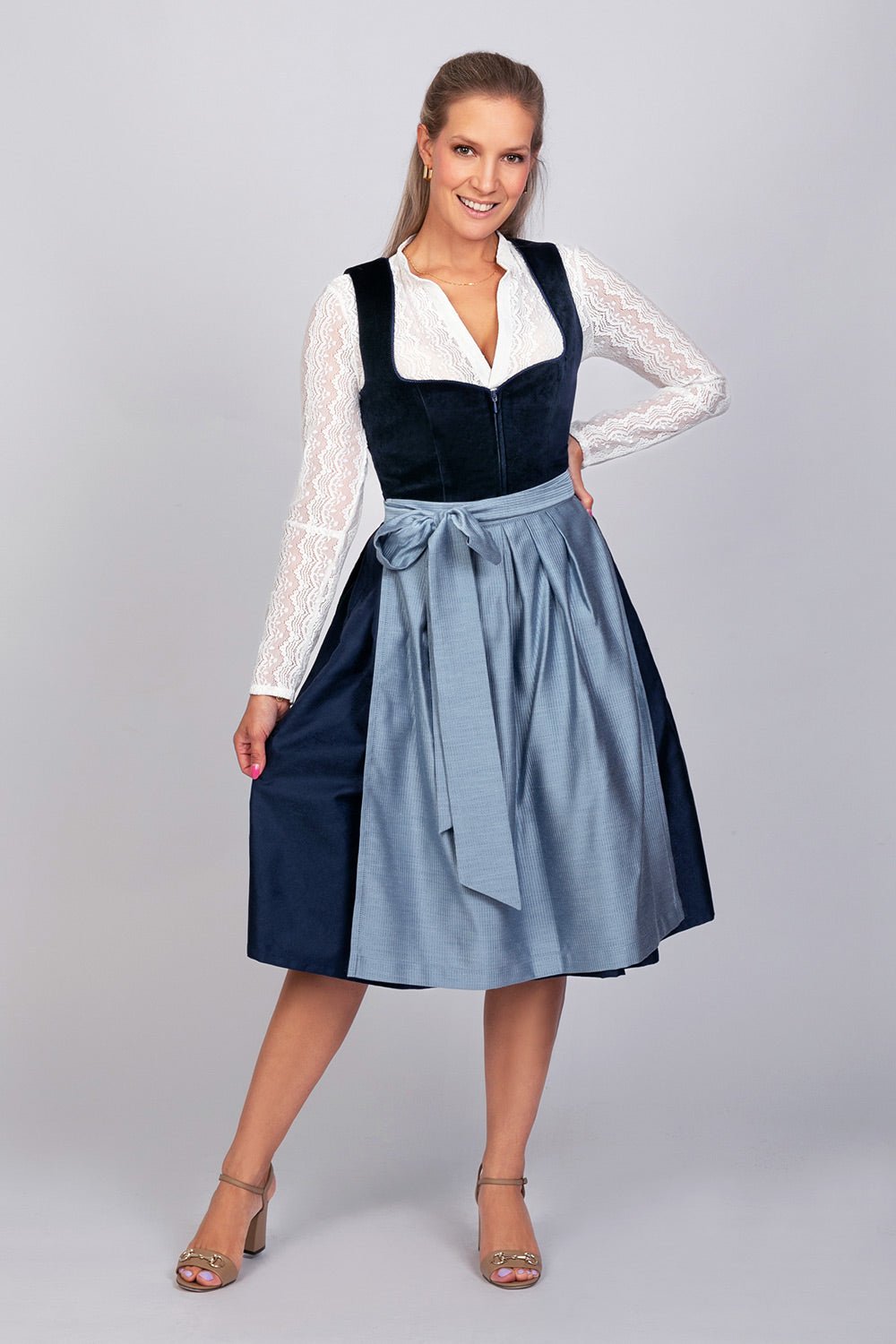 Dirndl - Midi Dirndl Luna Samt Blau - Dirndl.com