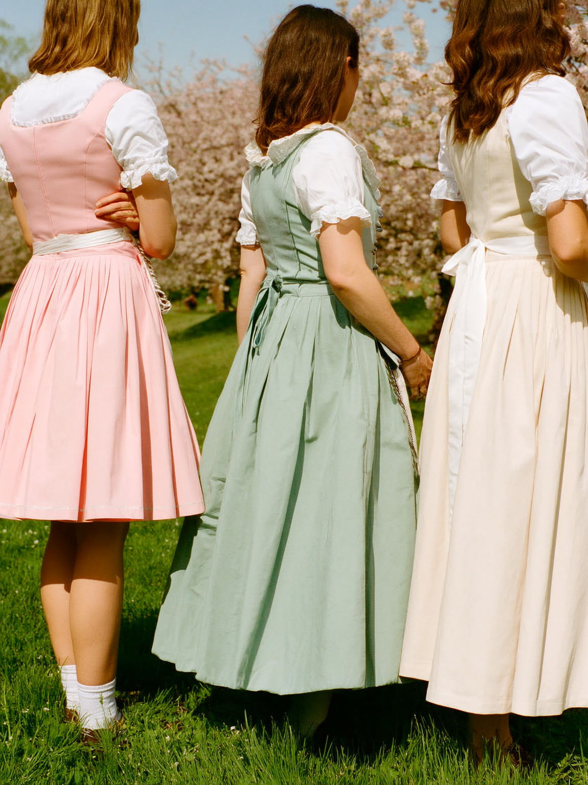 Dirndl Länge Frühlingsfest Guide