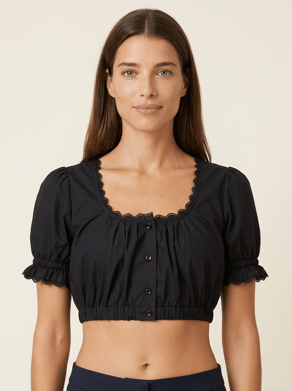 Dirndlbluse Viola Schwarz, Schwarze blickdichte Bluse mit Spitzenborte am eckigen Ausschnitt, Knopfleiste und Puffärmeln, Dirndl.com