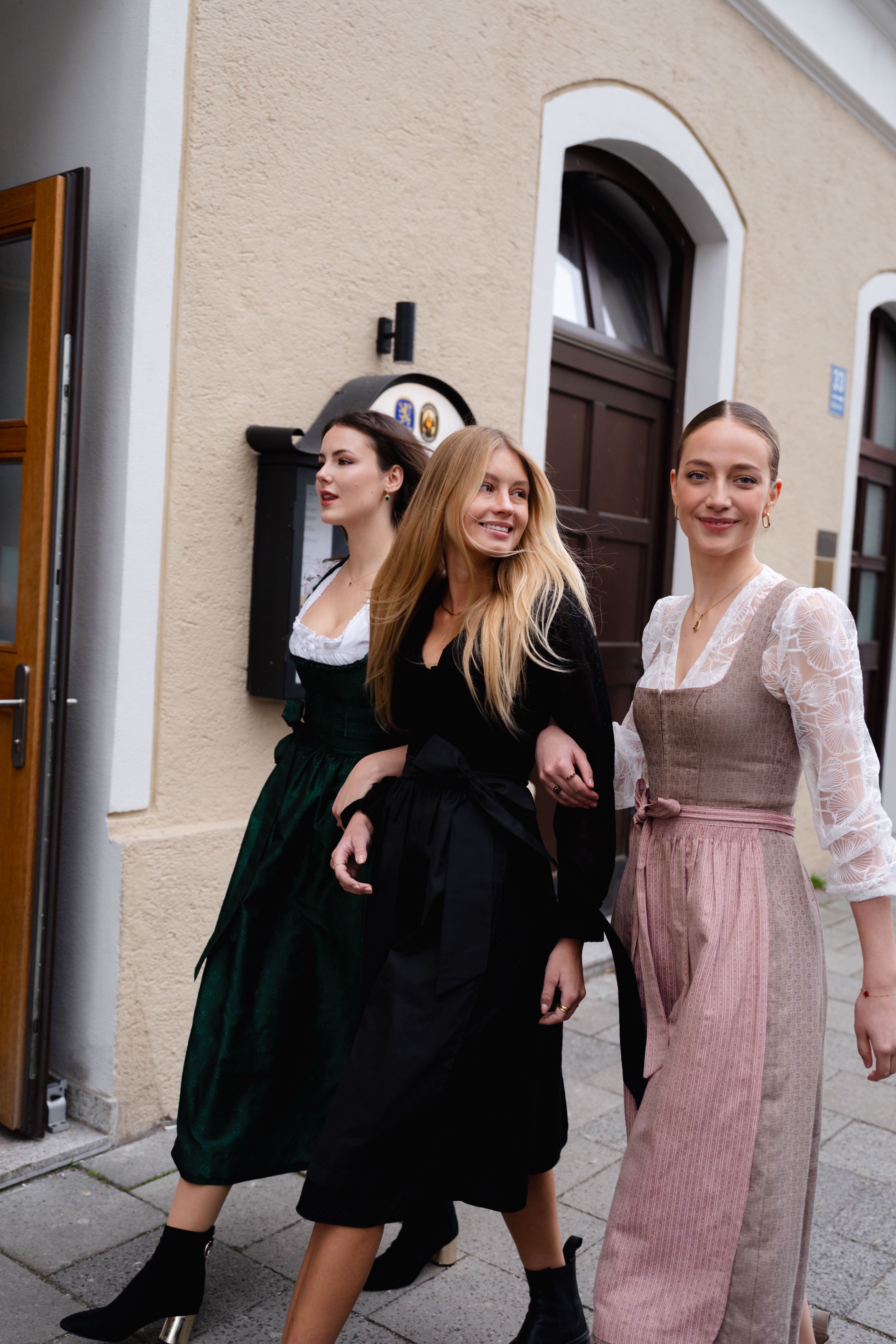 Dirndl Trends 2026 The Hottest Styles For The Wiesn Dirndl Dirndl Trends 2026 The Hottest Styles For The Wiesn Dirndl