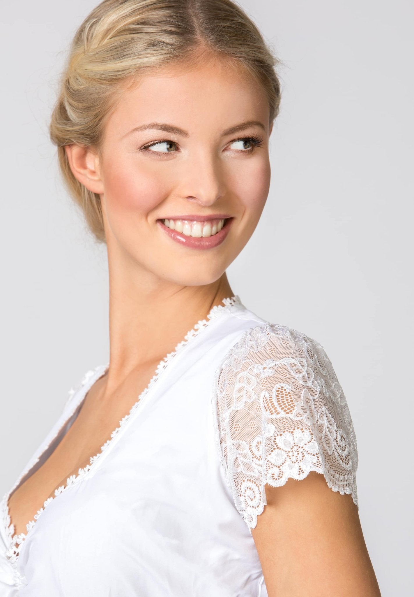 Dirndlbluse - Dirndlbluse Meline - Dirndl.com