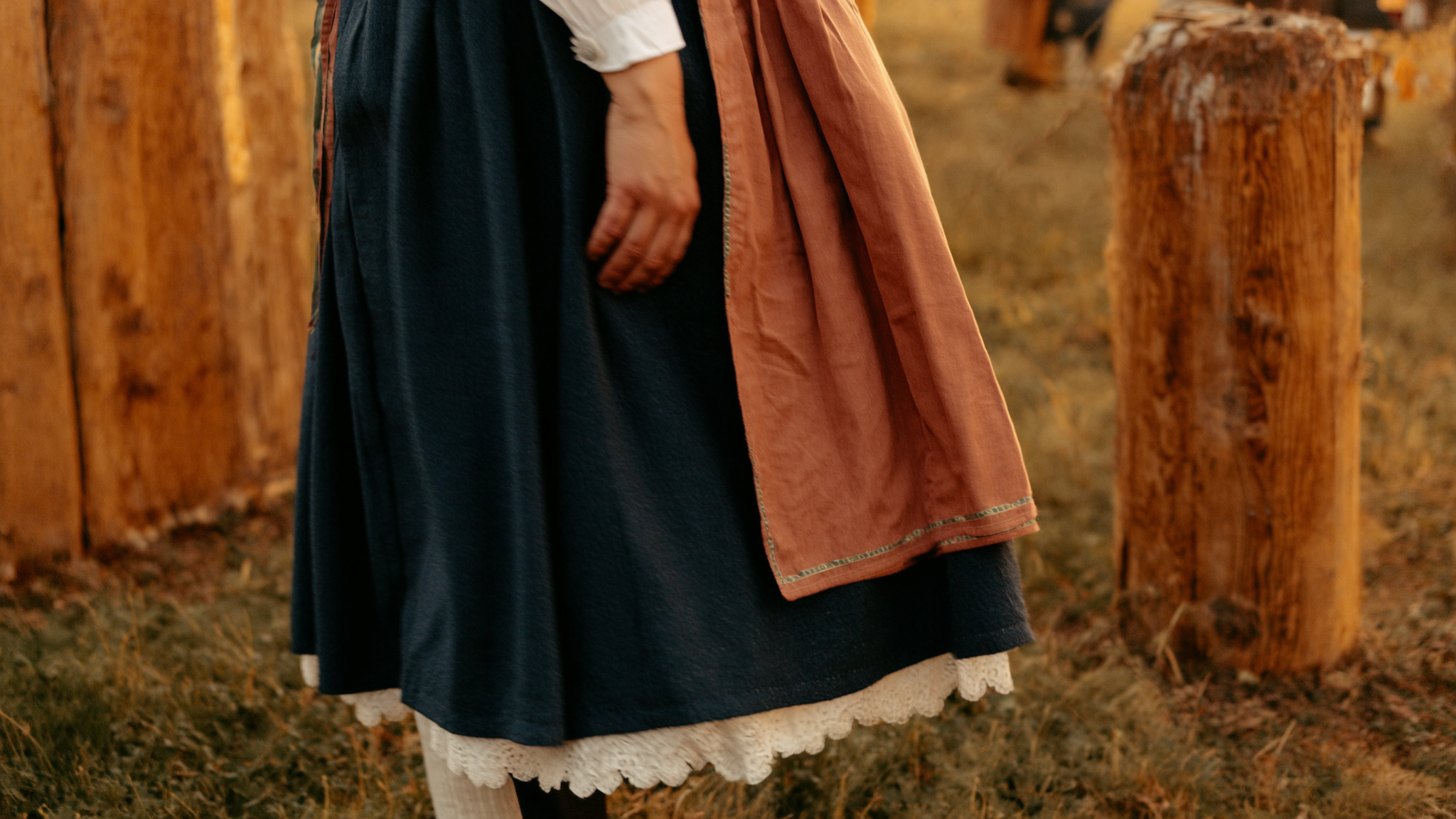 Cannstatter Wasen Dirndl Kollektion